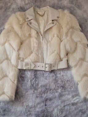NWOT Camila Coelho Ivory Faux-Fur Moto Jacket Rare HTF Luxury Winter Aspen